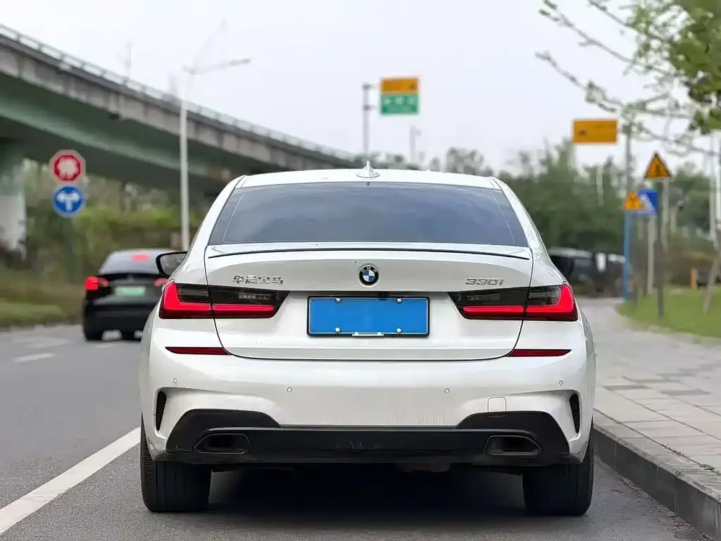 BMW 3 Series — фото 3