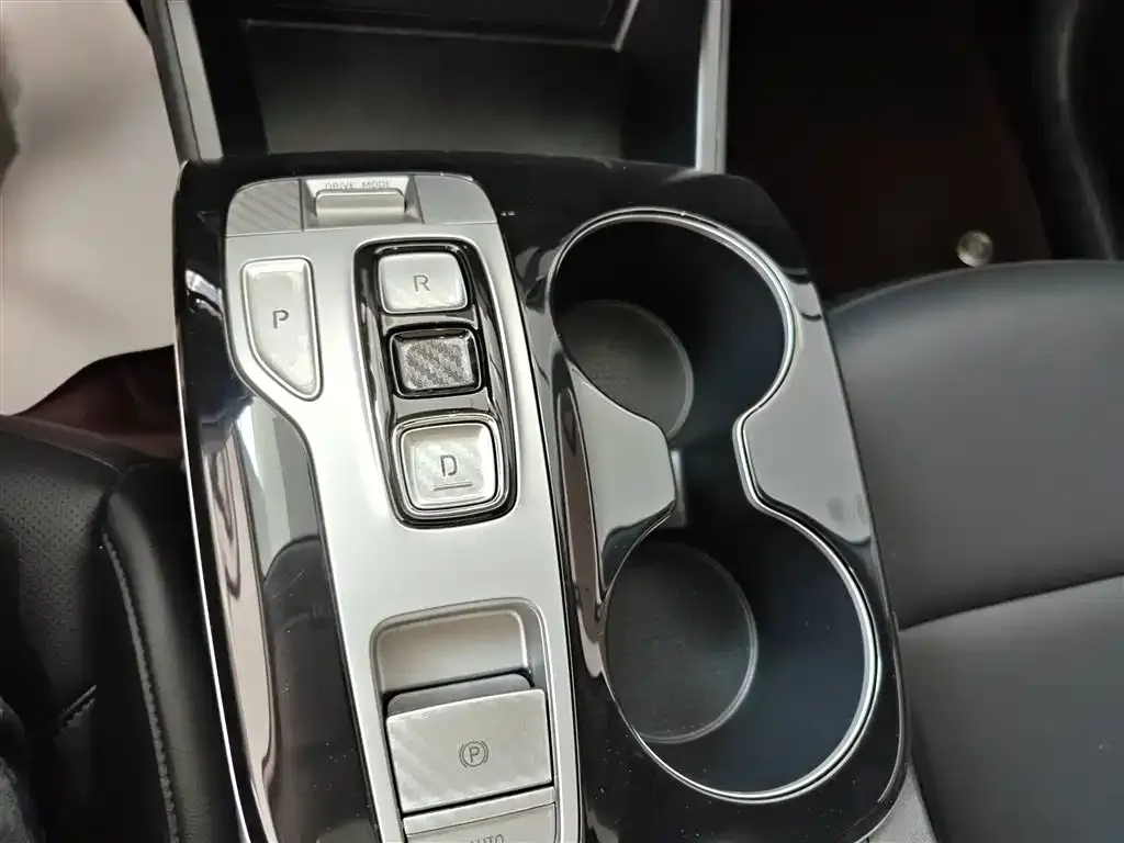 Hyundai Tucson — фото 6