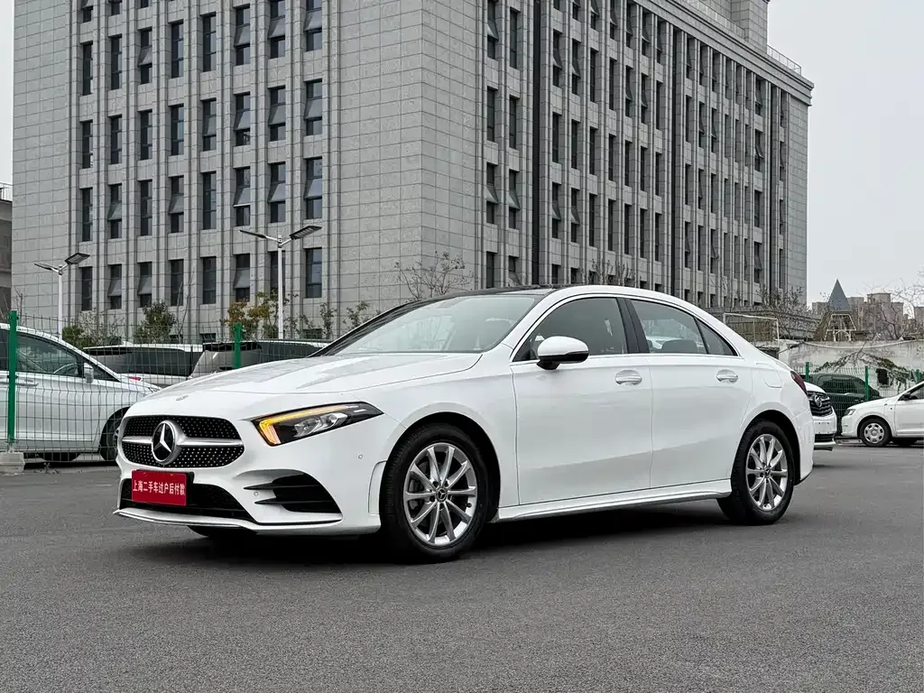 Mercedes-Benz A-Class — фото 7