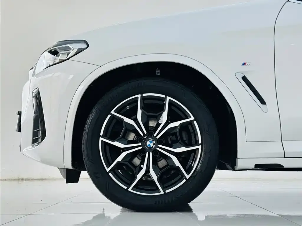 BMW X3 — фото 10