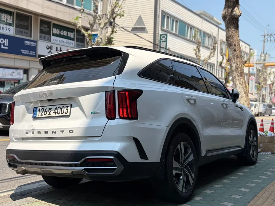 Kia Sorento — фото 6