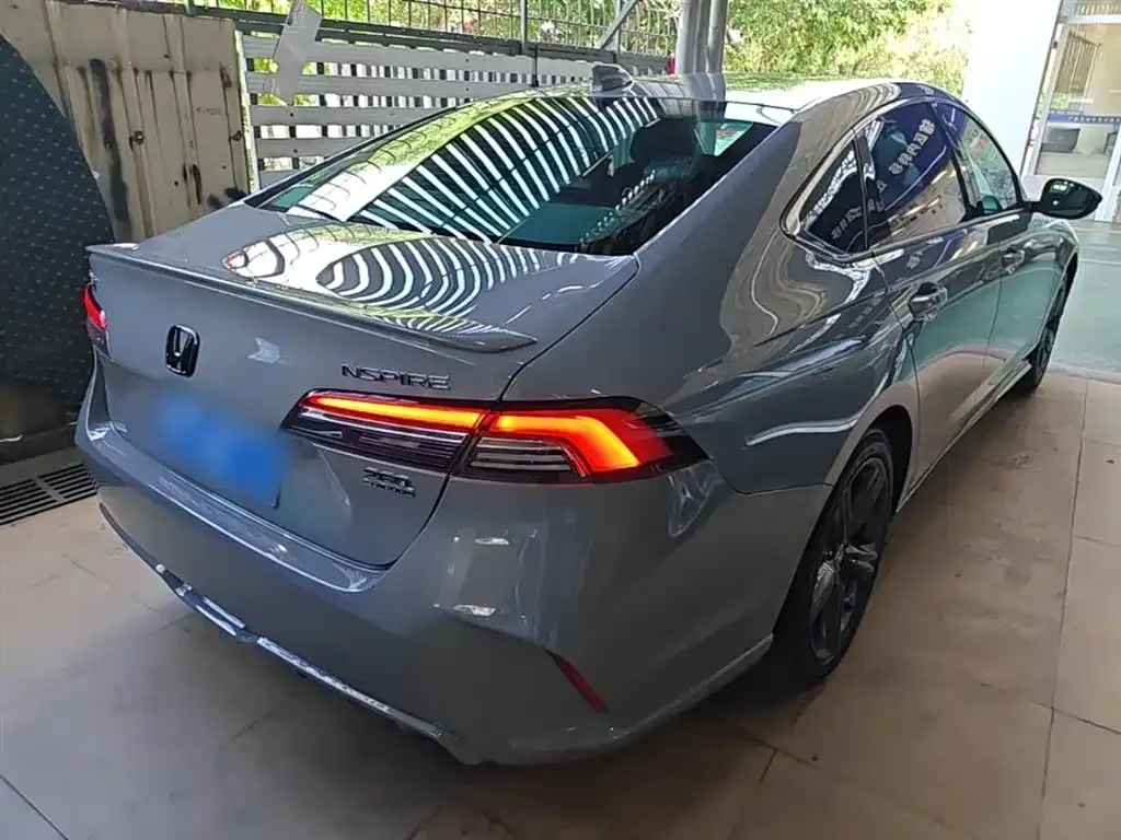 Honda Inspire — фото 10