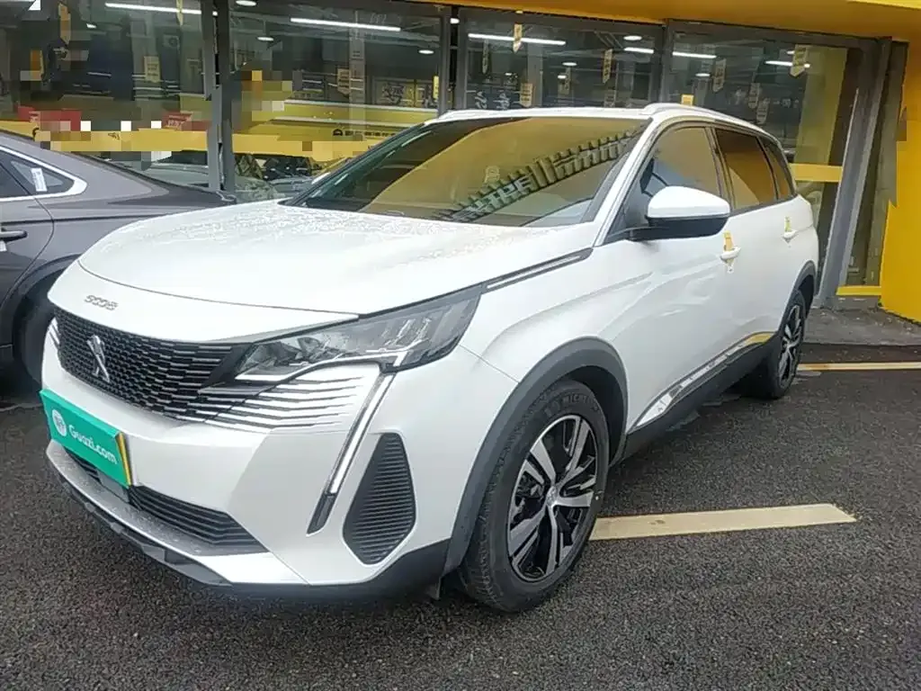 Peugeot 5008 2024 из CN, фото 3