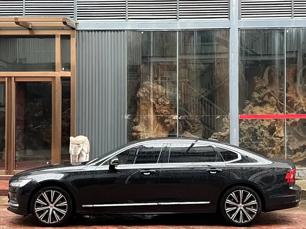 Volvo S90 — фото 6