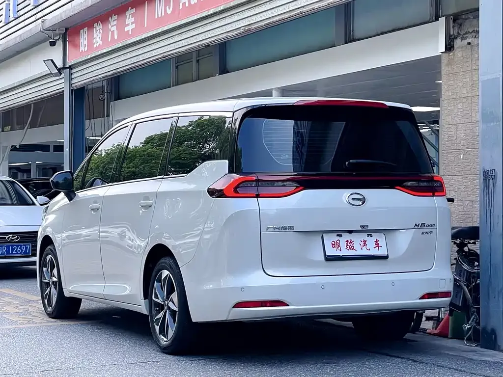 GAC Motor Trumpchi M6 — фото 7
