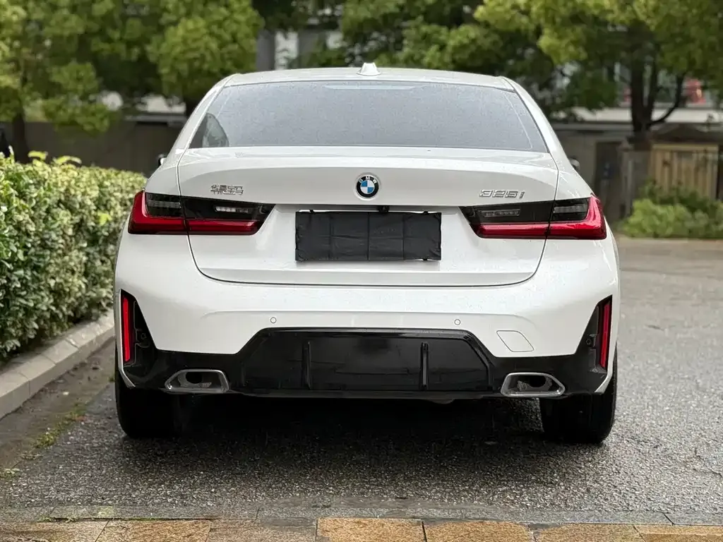 BMW 3 Series — фото 10