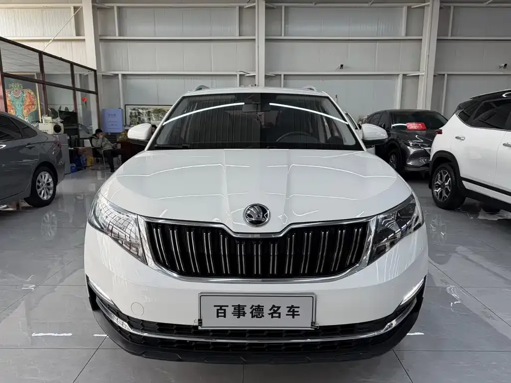 Skoda Kamiq — фото 2