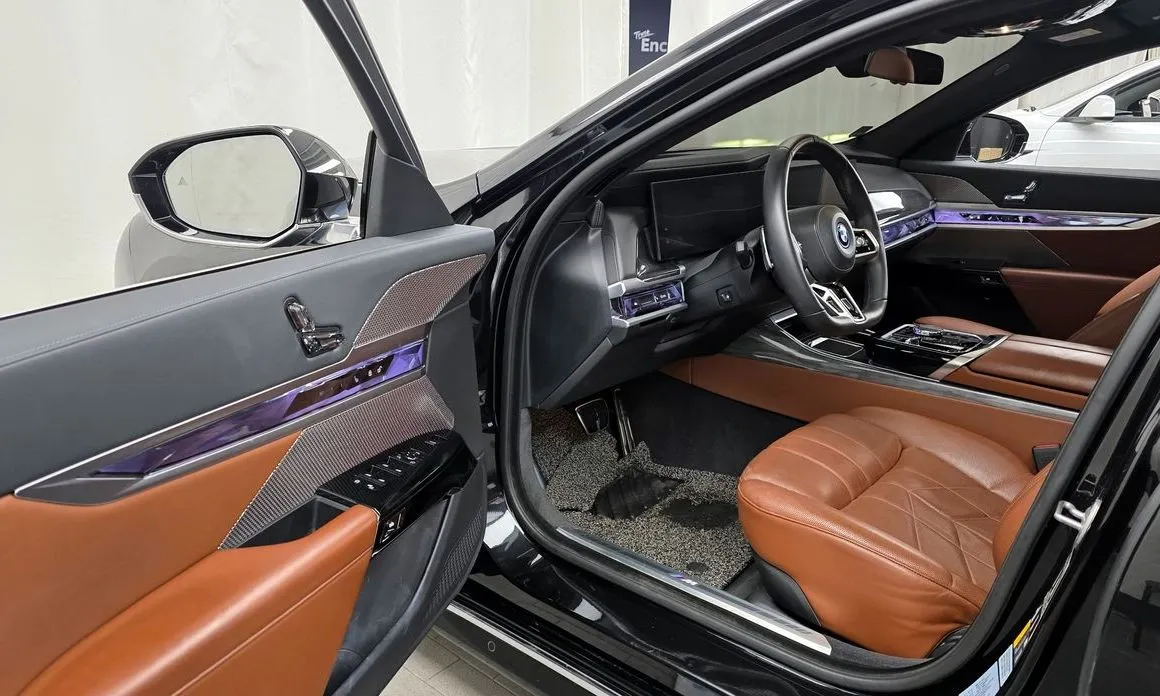 BMW i7 2024 из KR, фото 9