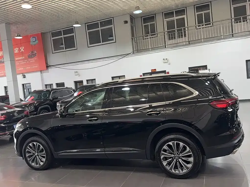 Buick Envision Plus — фото 9
