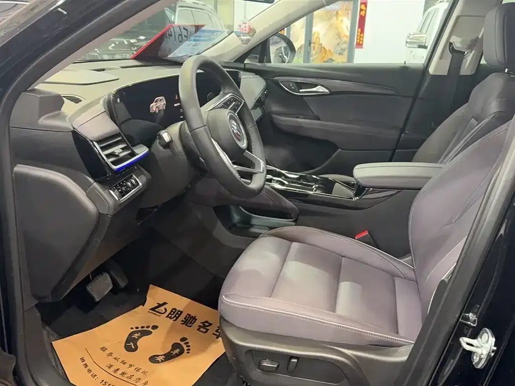 Buick Envision Plus — фото 7