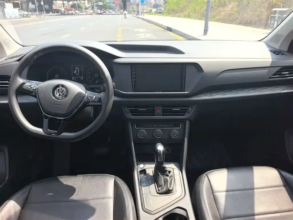 Volkswagen Tharu 2021 из CN, фото 4