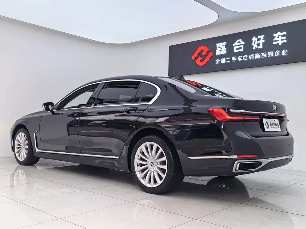 BMW 7 Series 2021 из CN, фото 4
