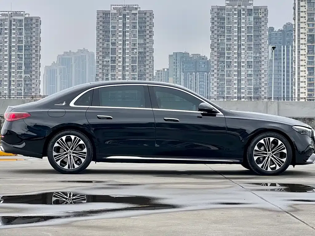 Mercedes-Benz E-Class 2024 из CN, фото 8