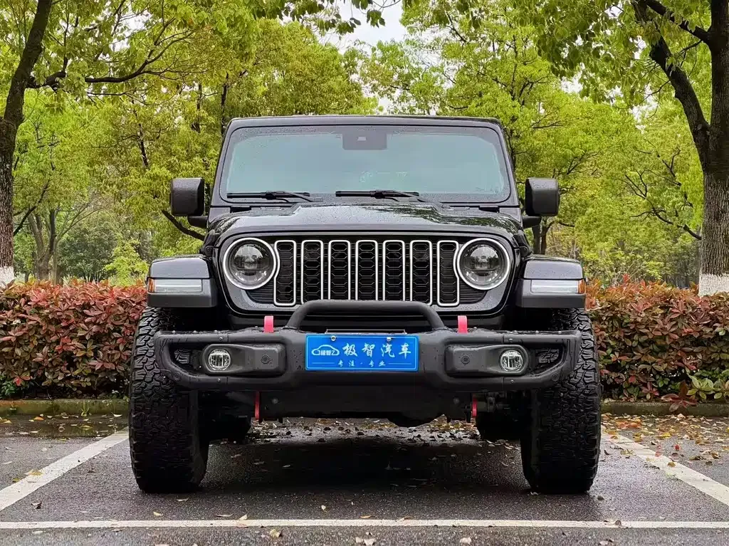 Jeep Wrangler — фото 3