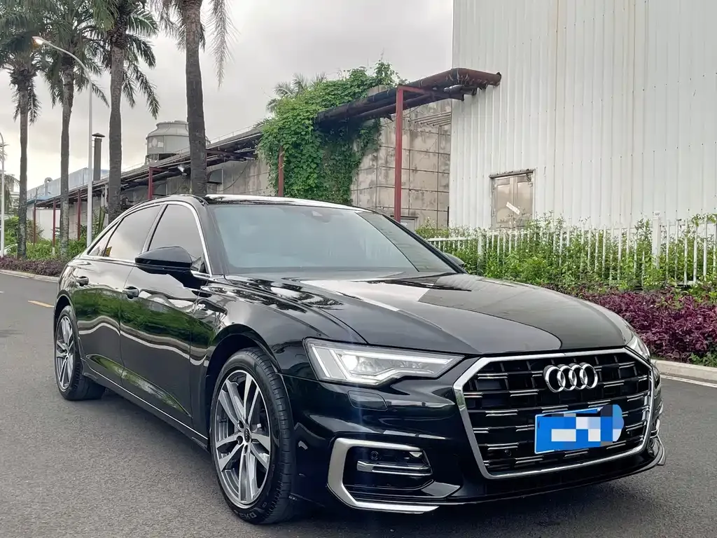 Audi A6L — фото 7