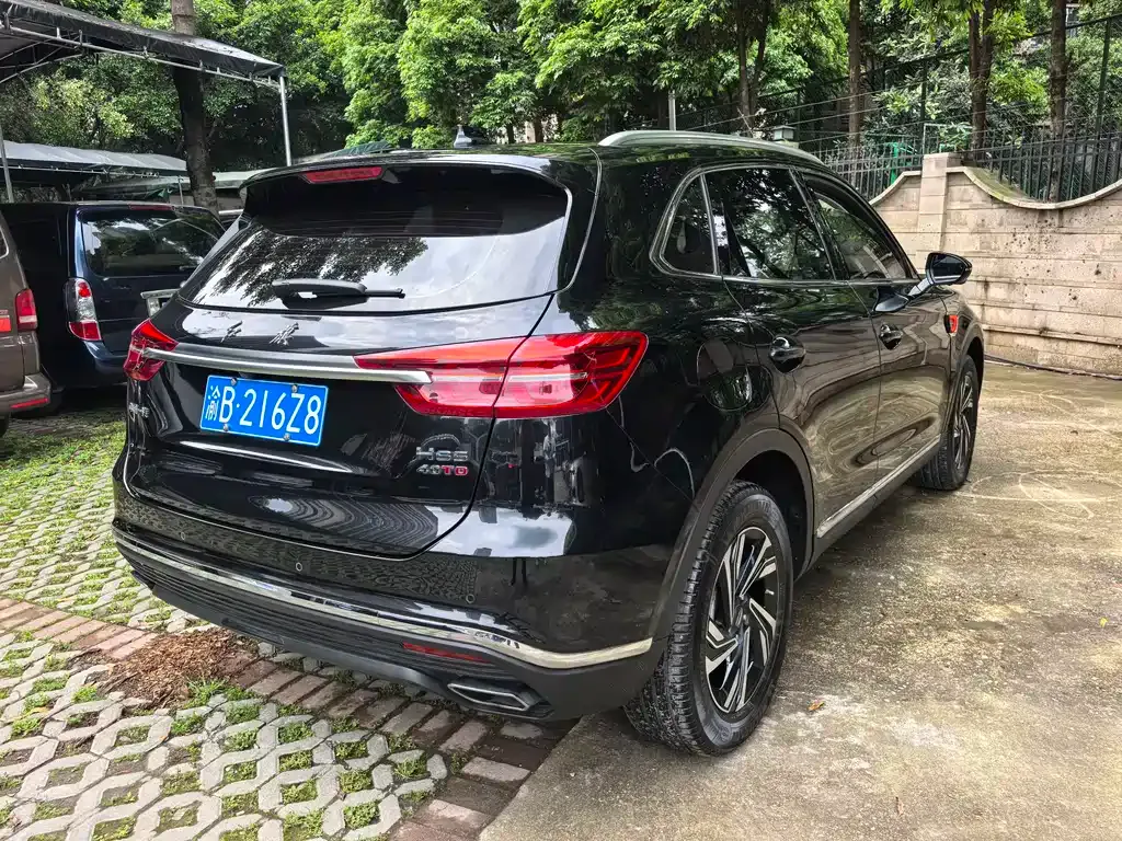 Hongqi HS5 — фото 9