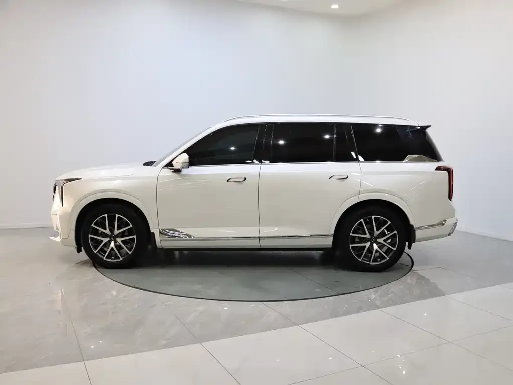 GAC Motor Trumpchi GS8 — фото 10