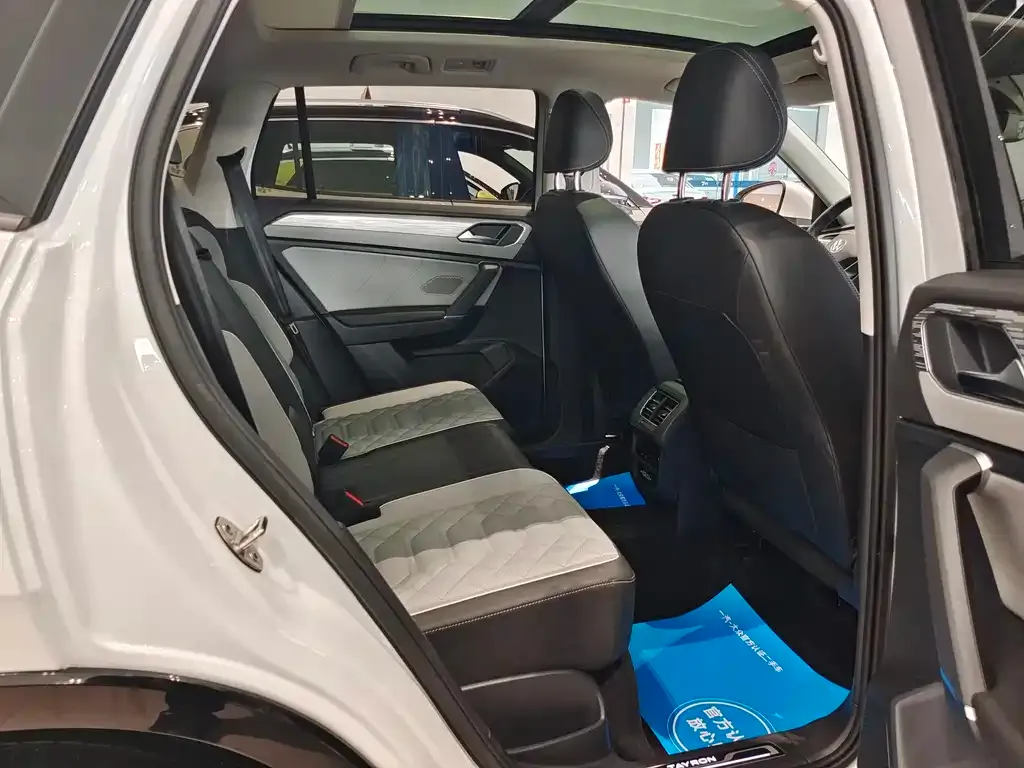 Volkswagen Tayron 2023 из CN, фото 5