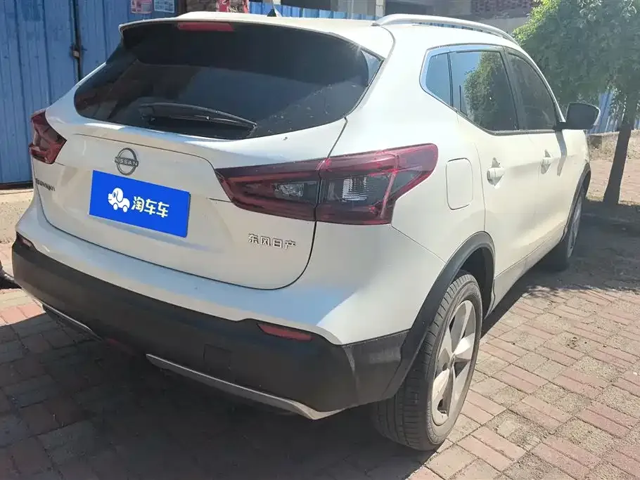 Nissan Qashqai — фото 6