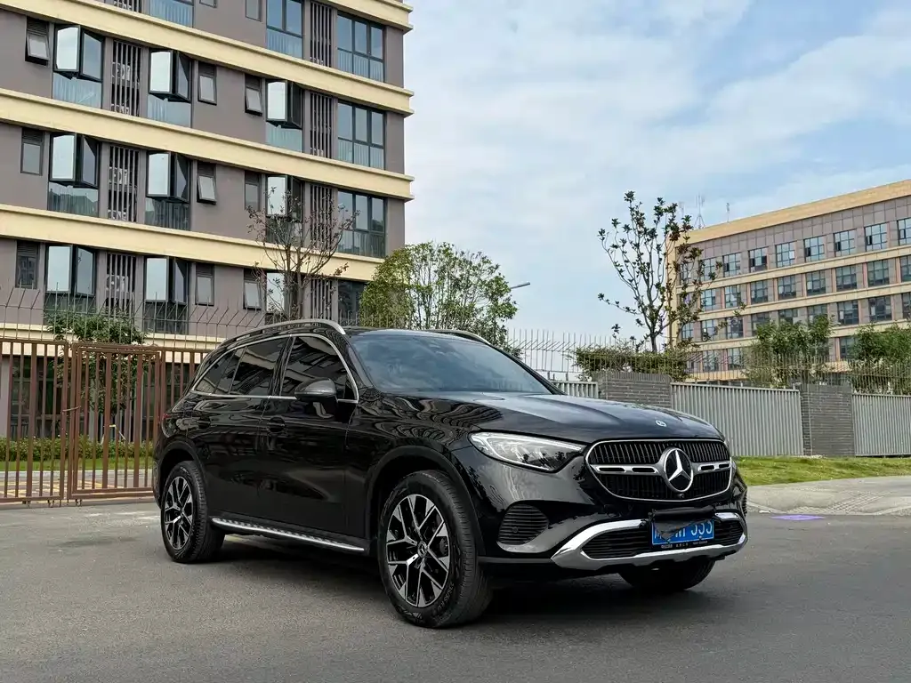 Mercedes-Benz GLC — фото 10