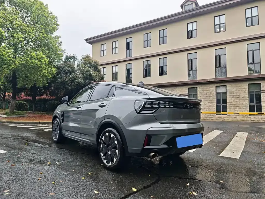 Lynk & Co 05 EM-P 2022 из CN, фото 6