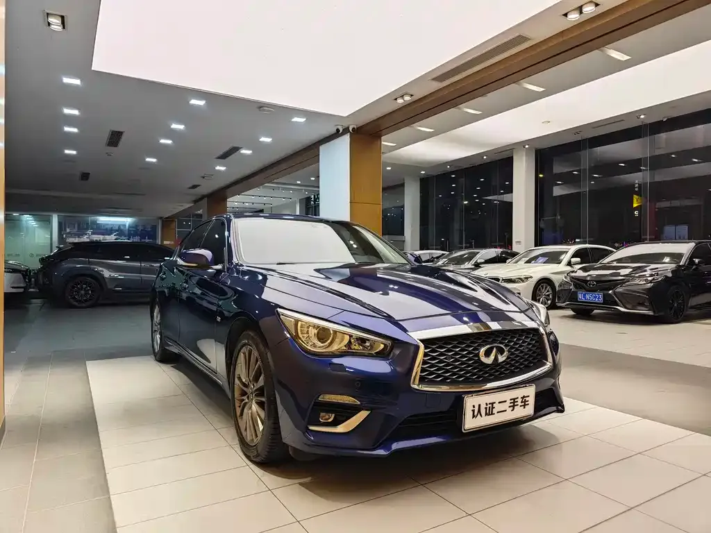 Infiniti Q50L 2021 из CN, фото 8