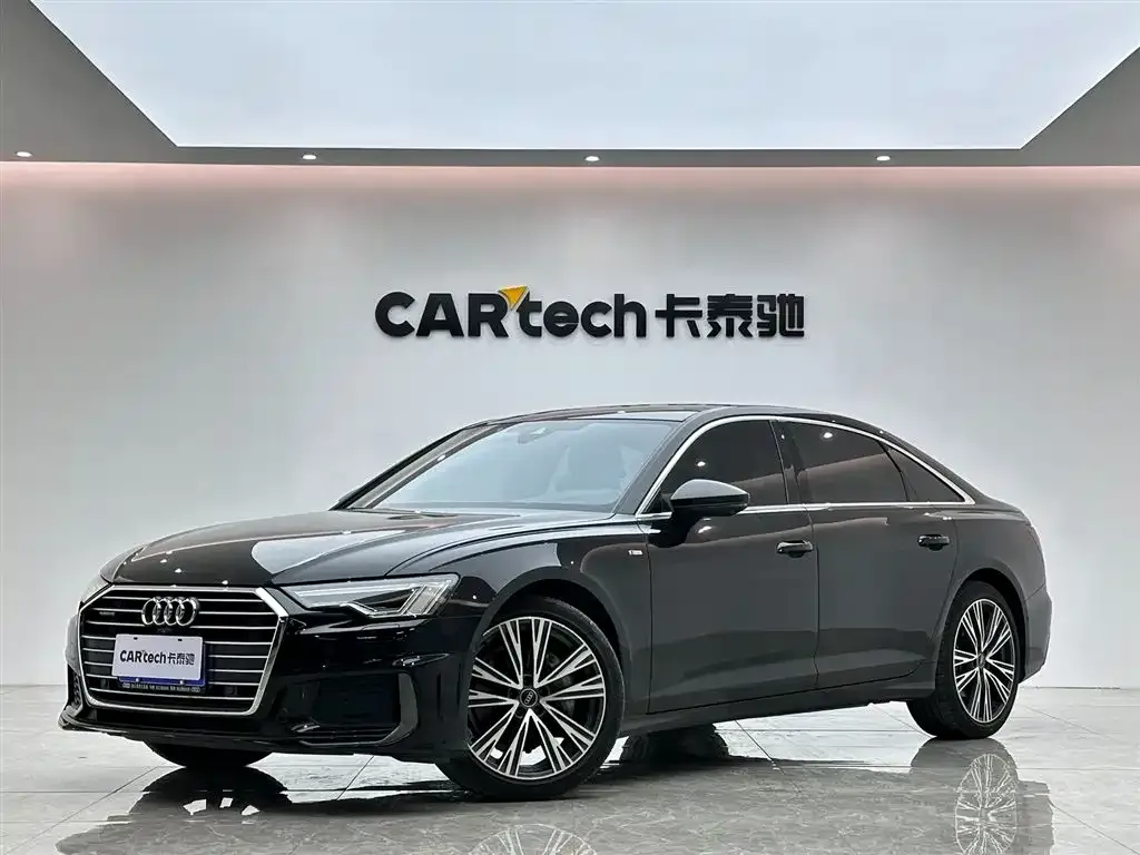 Audi A6L — фото 1