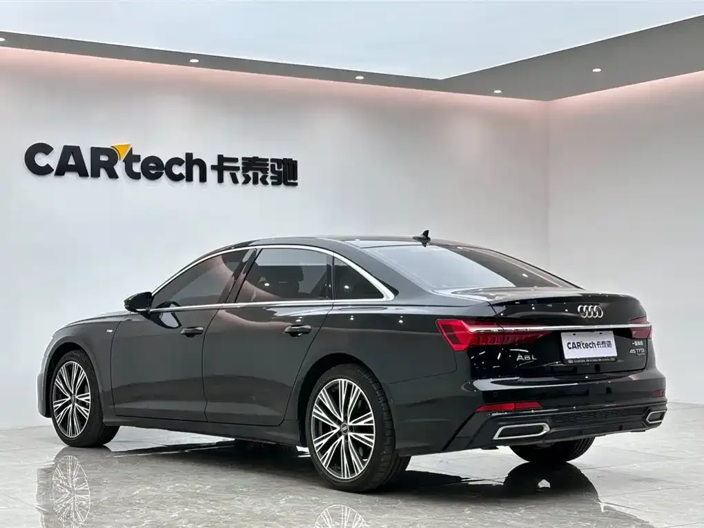 Audi A6L — фото 7