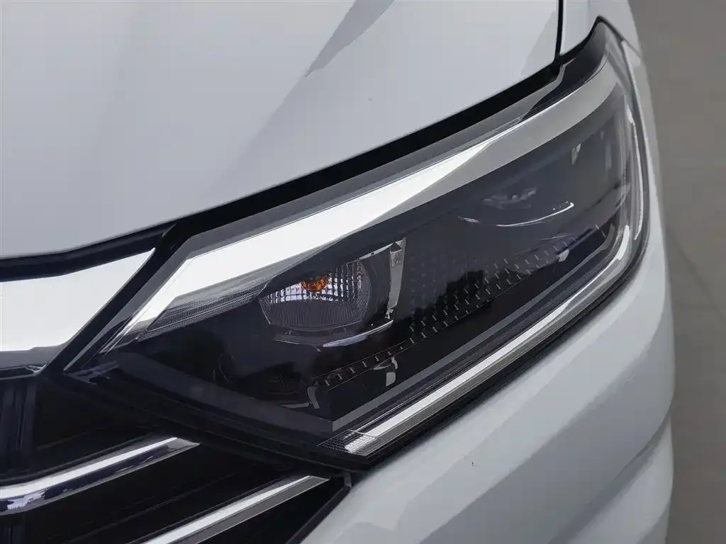 Volkswagen Sagitar 2021 из CN, фото 5