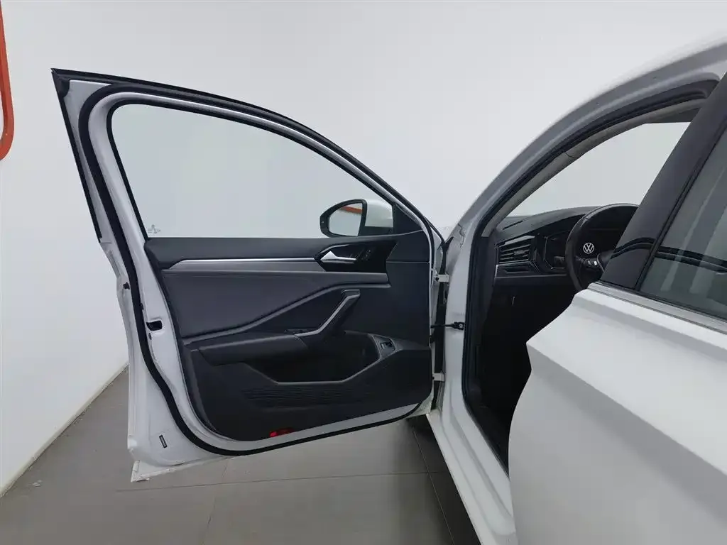 Volkswagen Sagitar 2021 из CN, фото 2