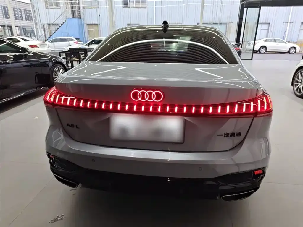 Audi A5L — фото 6