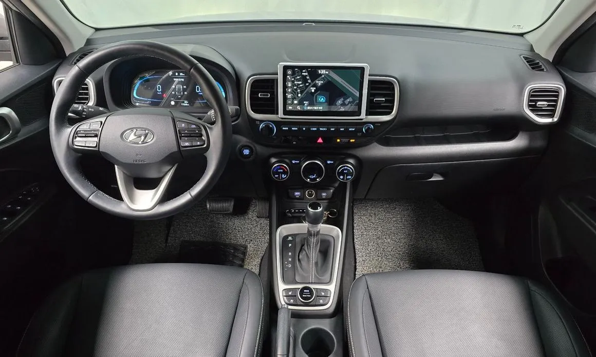 Hyundai Venue 2023 из KR, фото 10