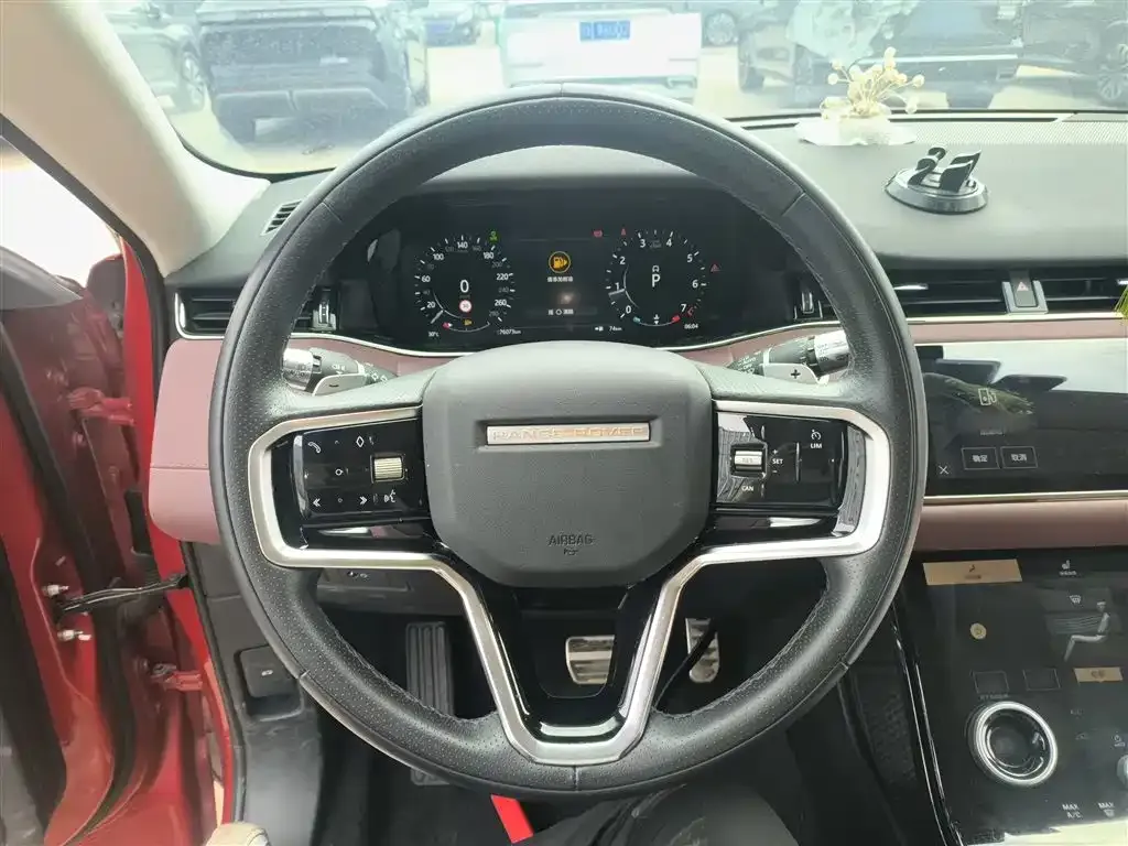 Land Rover Evoque — фото 9