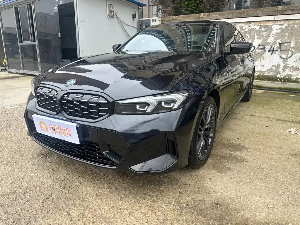 BMW 3 Series — фото 1