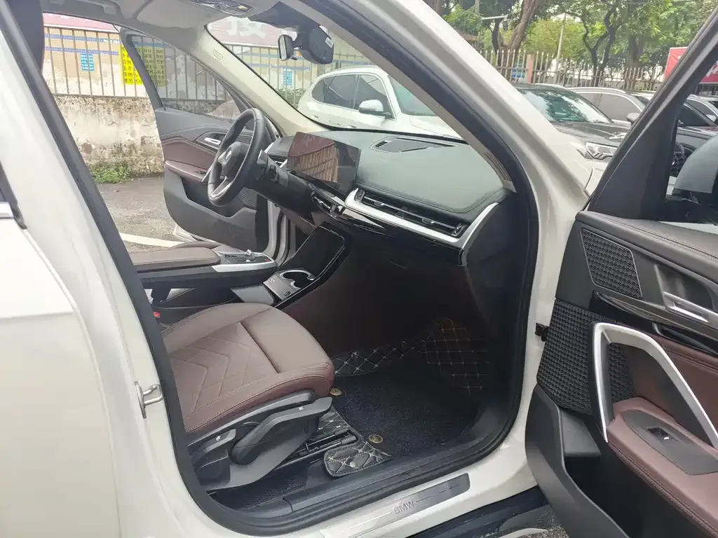 BMW X1 2023 из CN, фото 6