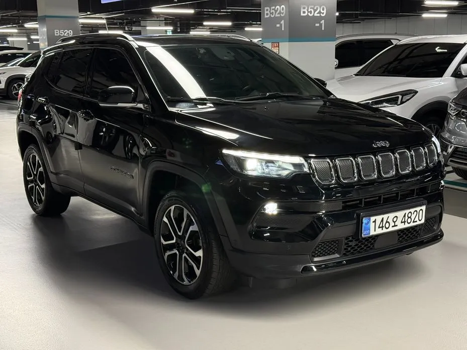 Jeep Compass 2022 из KR, фото 7