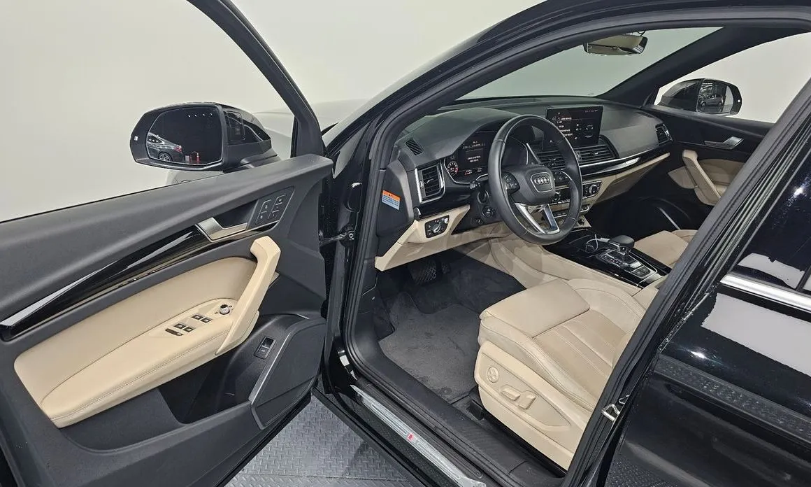 Audi Q5 2021 из KR, фото 9