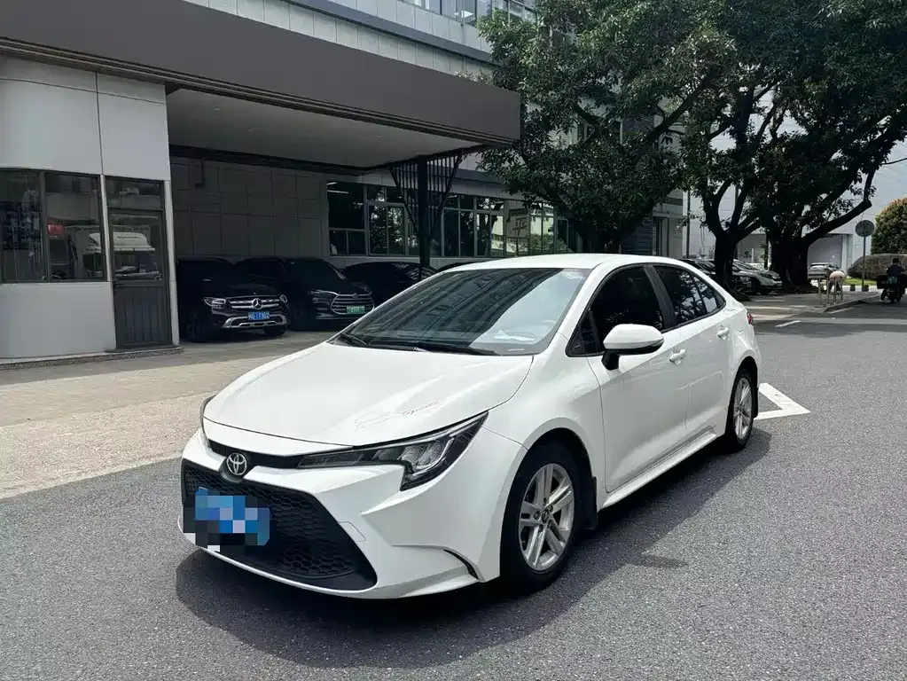 Toyota Levin — фото 1