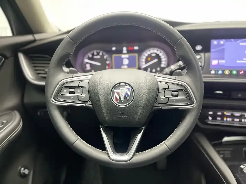 Buick Envision Plus — фото 6