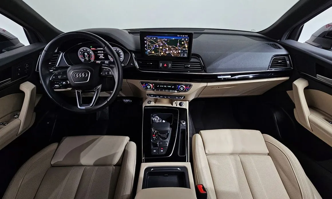 Audi Q5 2022 из KR, фото 4