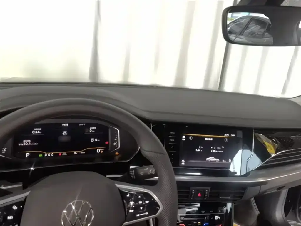 Volkswagen Passat — фото 6