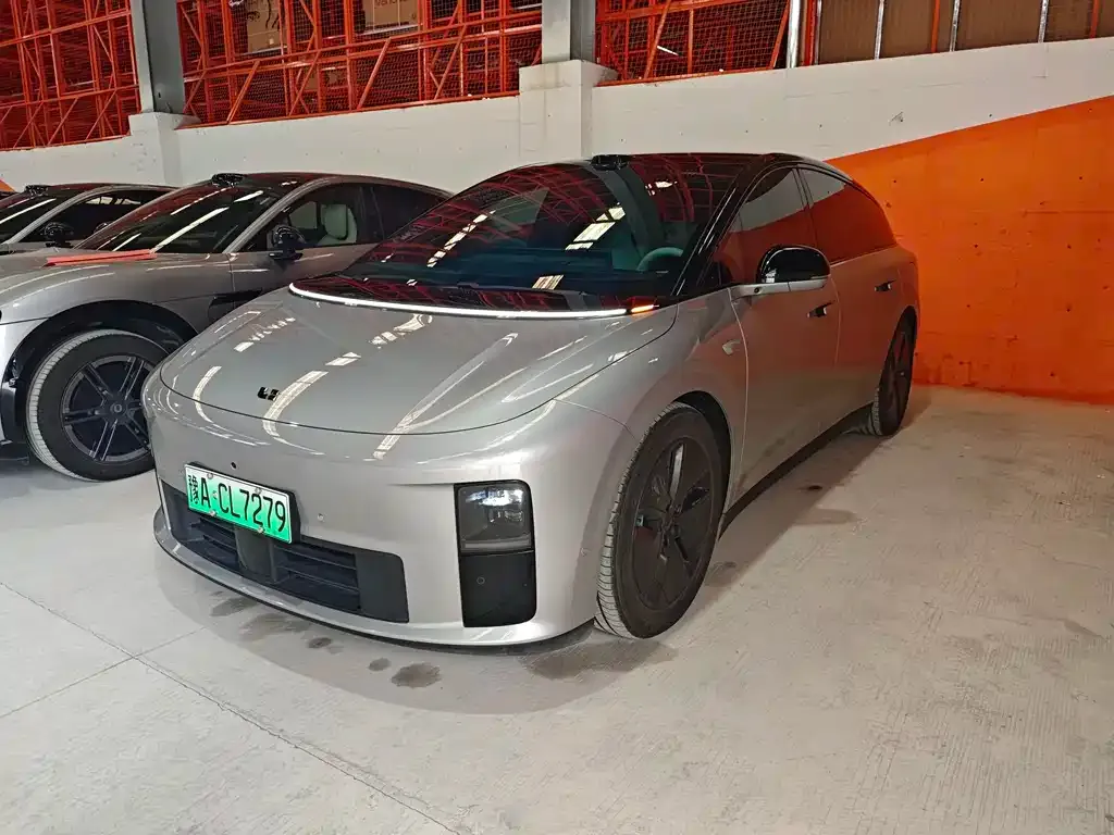 Li Auto i6