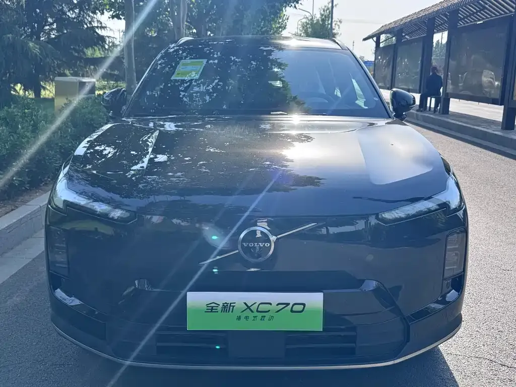 Volvo XC70 Plug-in Hybrid 2026 из CN, фото 3