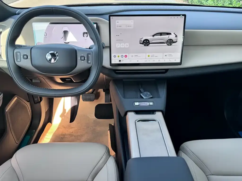 Volvo XC70 Plug-in Hybrid 2026 из CN, фото 8