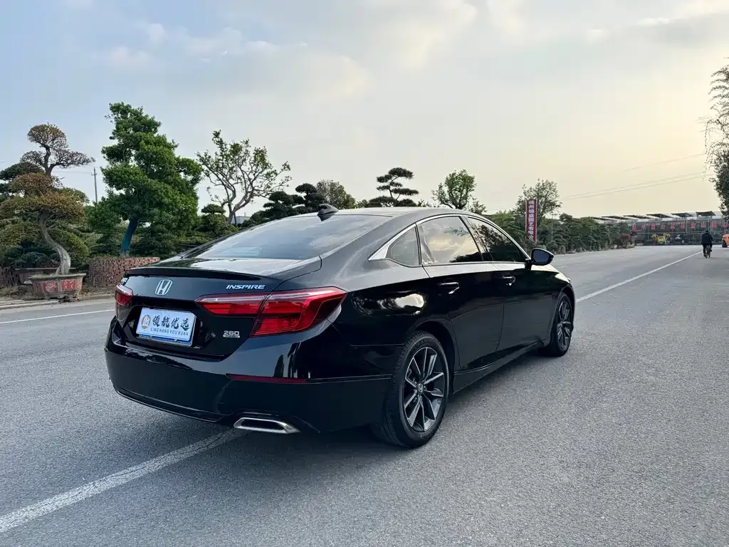 Honda Inspire 2023 из CN, фото 7