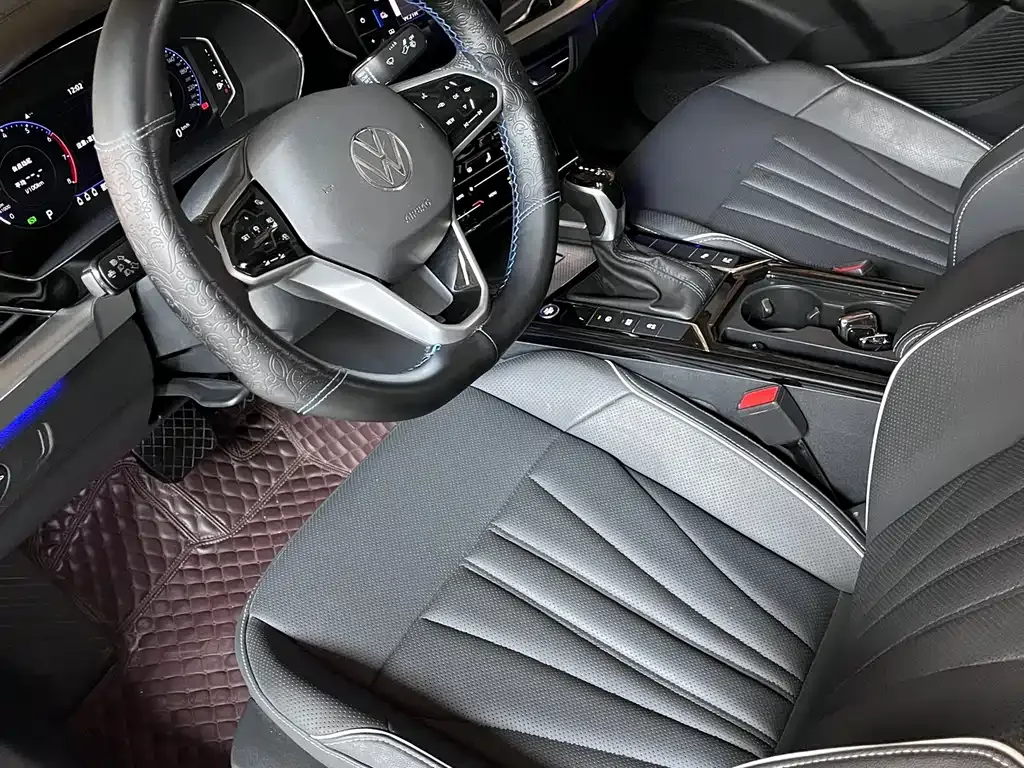 Volkswagen Passat — фото 5