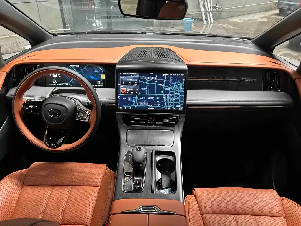 GAC Motor Trumpchi M8 — фото 9