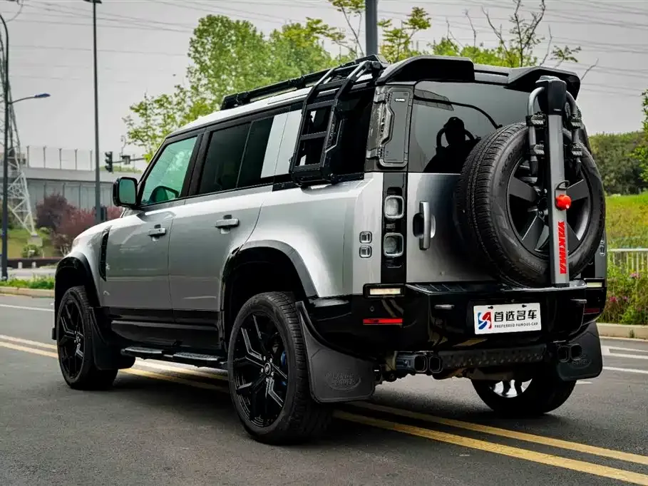 Land Rover Defender — фото 3