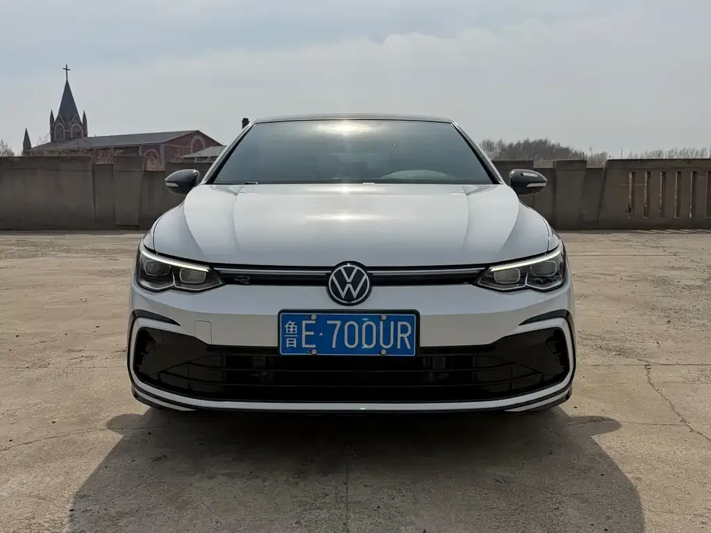 Volkswagen Golf — фото 2