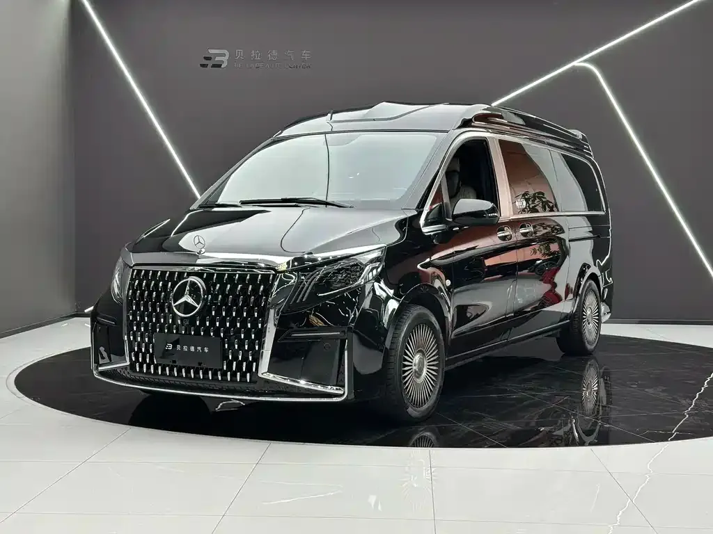 Mercedes-Benz Vito — фото 1